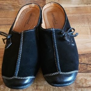 Natural Soul Mule Shoes